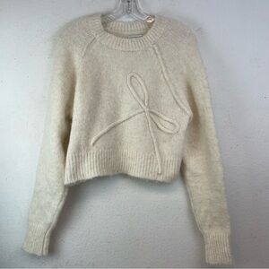 American Eagle Cream Cozy Bow Detail Women’s Sweater Size M